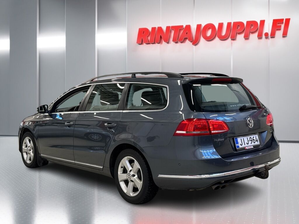 Volkswagen Passat 2012 Harmaa