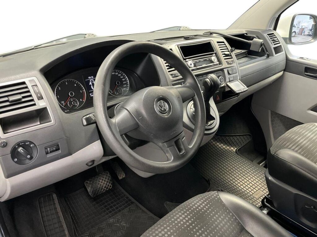 Volkswagen Caravelle 2012 Valkoinen