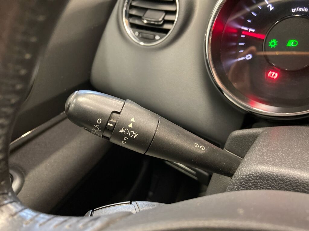 Peugeot 3008 2011 Harmaa