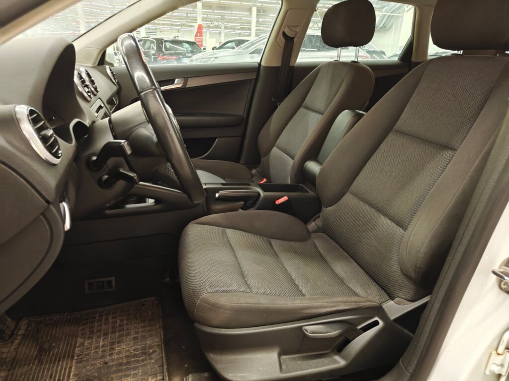 Audi A3 2011 Valkoinen