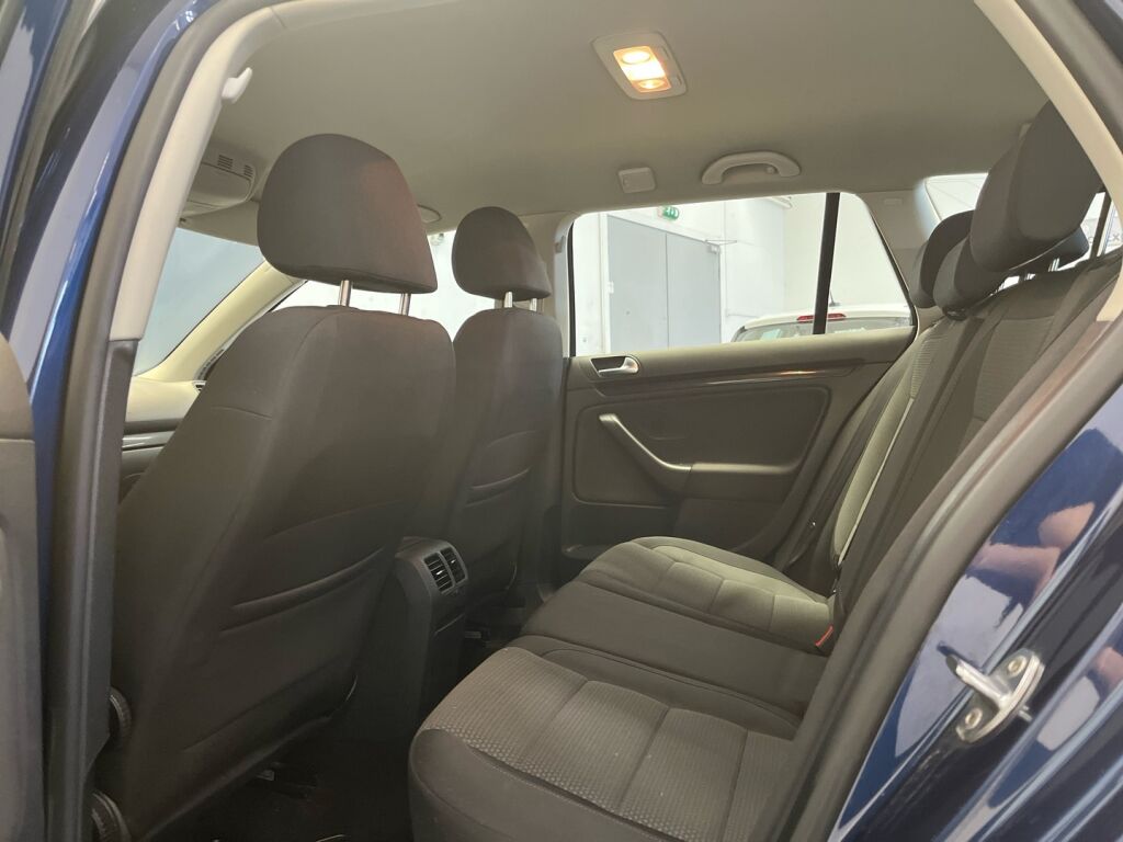Volkswagen Golf 2011 Harmaa