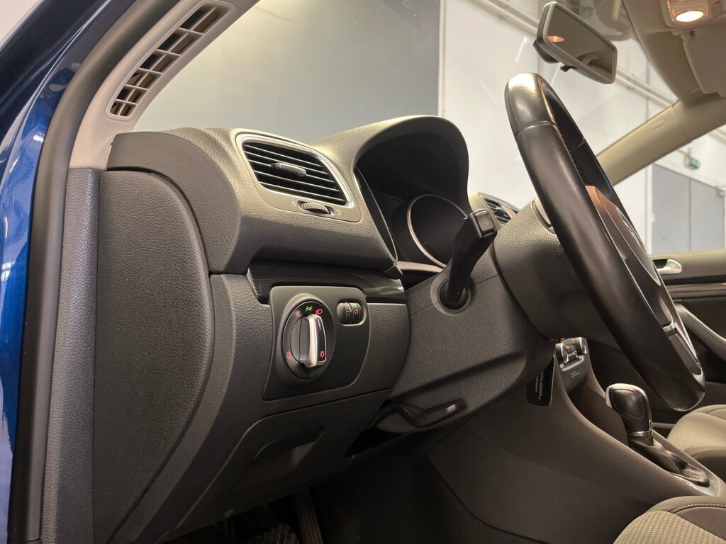 Volkswagen Golf 2011 Harmaa