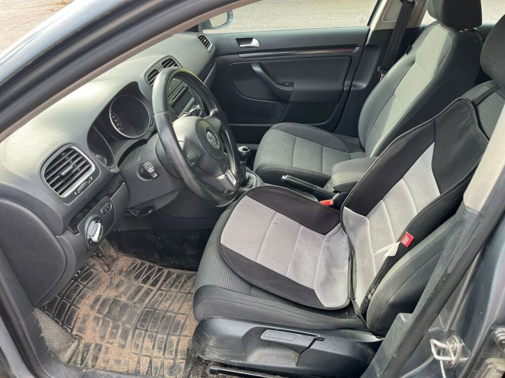 Volkswagen Golf 2011 Harmaa