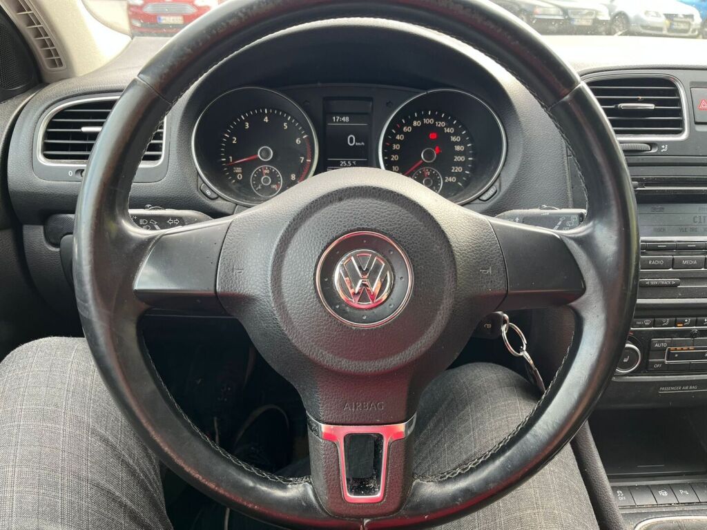 Volkswagen Golf 2011 Harmaa