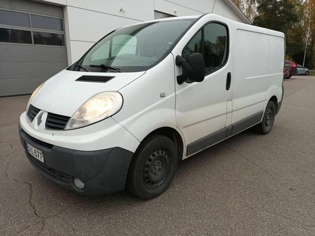 Renault Trafic 2011 Valkoinen