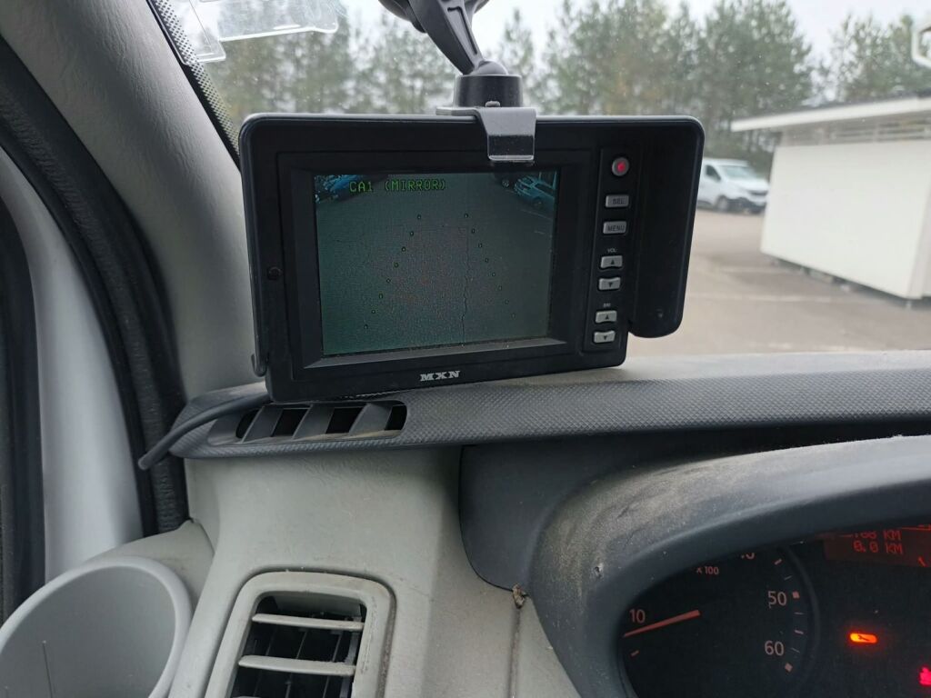 Renault Trafic 2011 Valkoinen