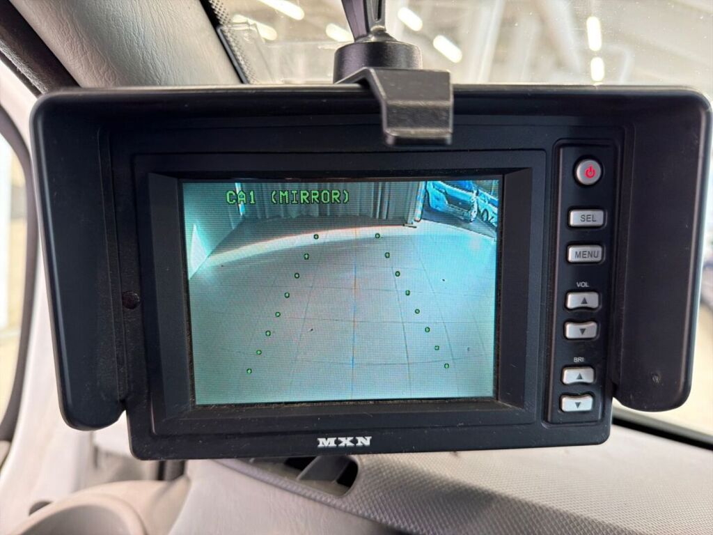 Renault Trafic 2011 Valkoinen