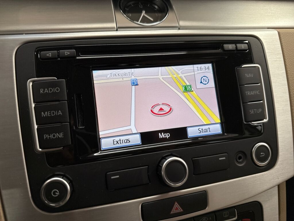 Volkswagen Passat 2011 Ruskea (beige)