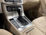 Volkswagen Passat 2011 Ruskea (beige)