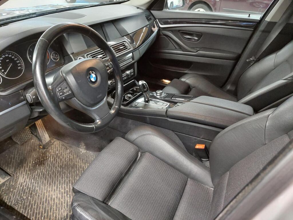 BMW 530 2012 Harmaa