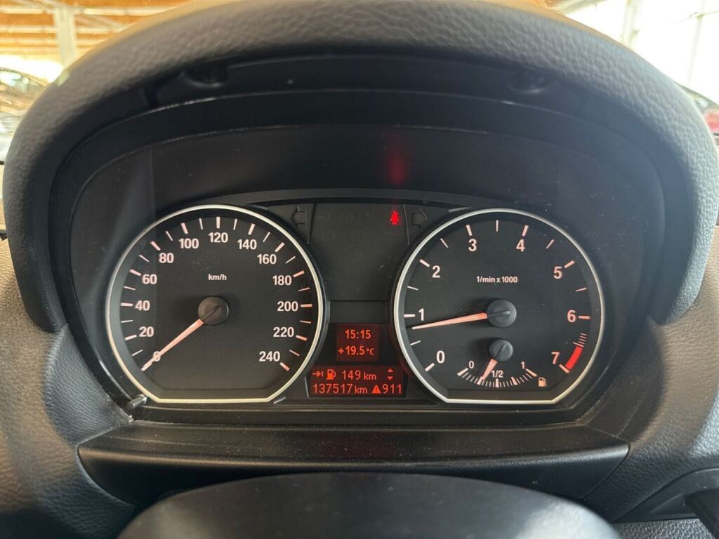 BMW 116 2011 Sininen