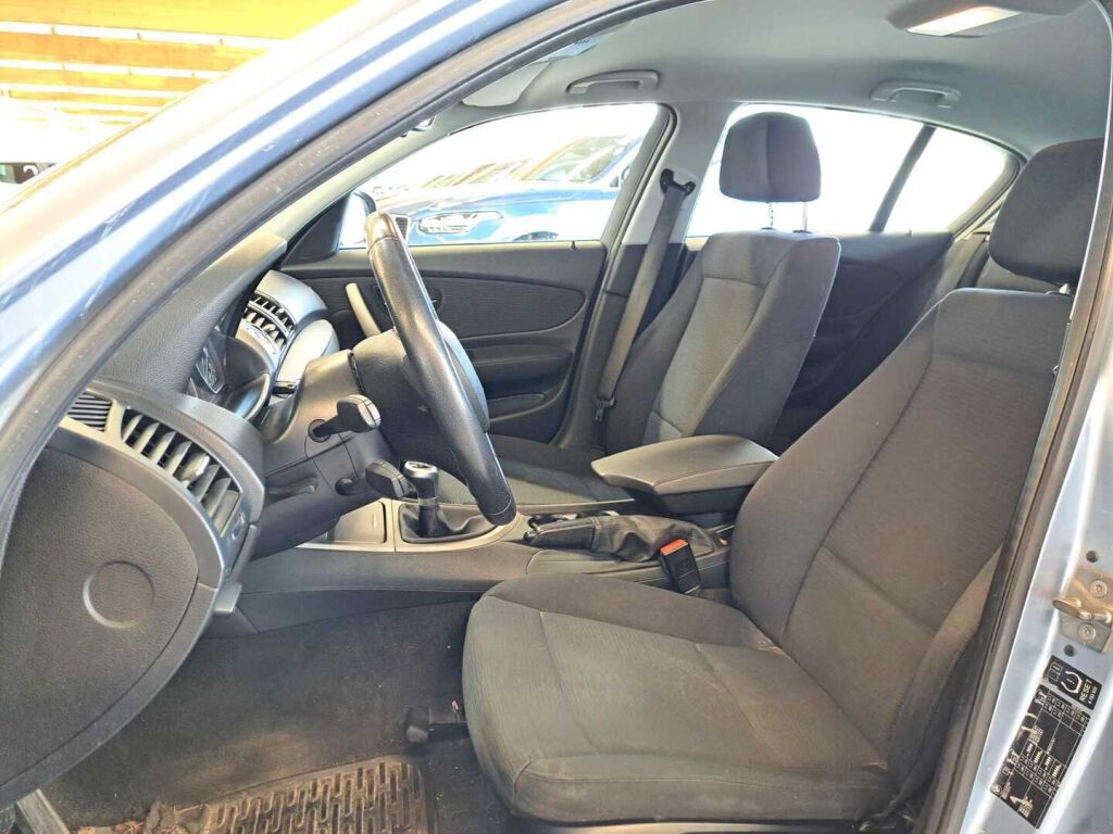 BMW 116 2011 Sininen