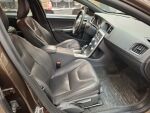 Volvo V60 Cross Country 2016 Ruskea (beige)