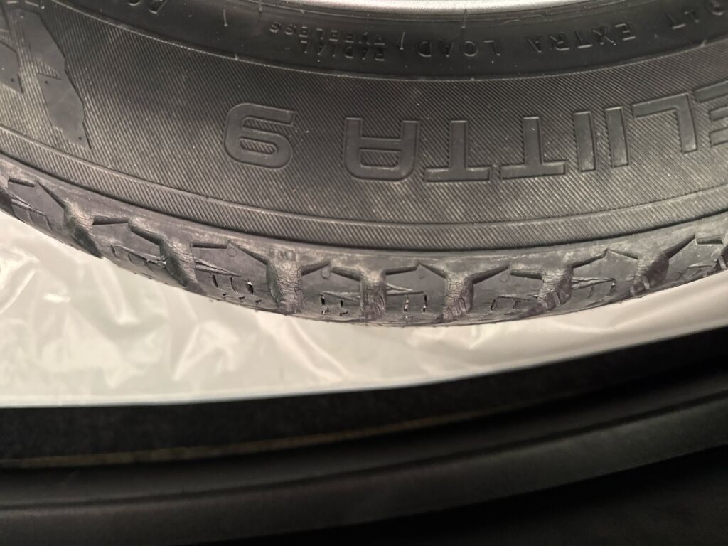 Volvo V40 2017 Ruskea (beige)