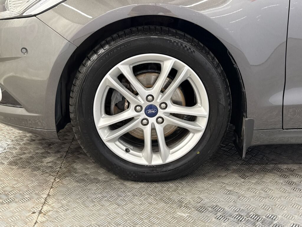 Ford Mondeo 2017 Harmaa