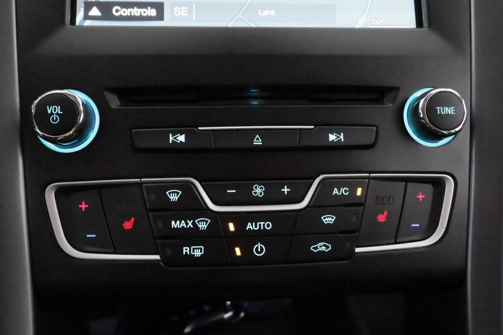 Ford Mondeo 2017 Musta