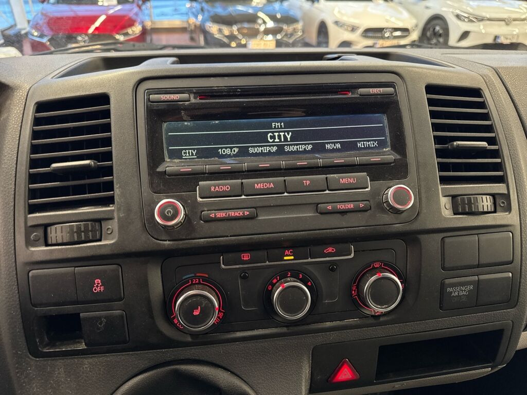 Volkswagen Transporter 2011 Valkoinen