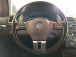 Volkswagen Touran 2011 Ruskea (beige)