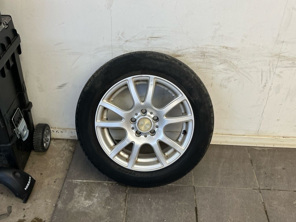 Seat Ibiza 2011 Punainen