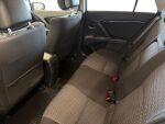 Toyota Avensis 2011 Musta