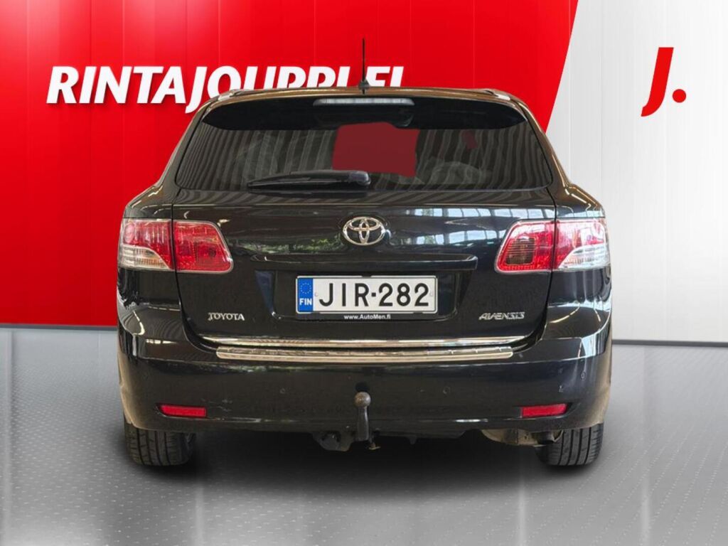 Toyota Avensis 2011 Musta
