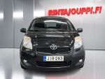 Toyota Yaris 2011 Musta