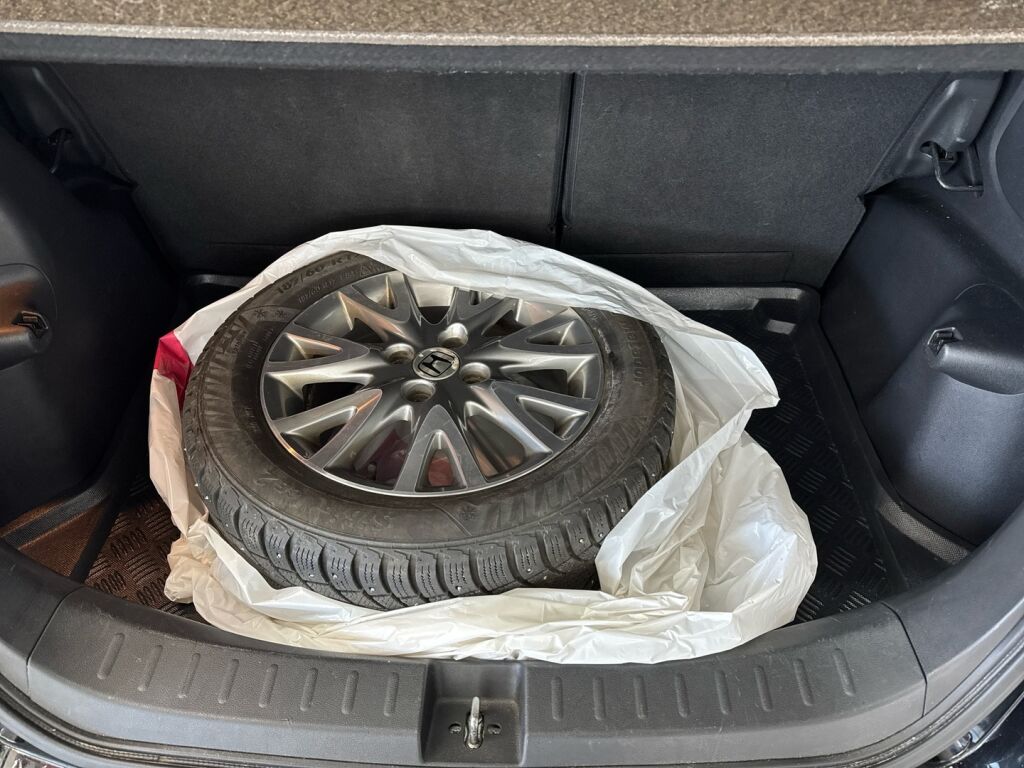 Honda Jazz 2013 Musta