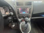 Toyota Verso-S 2013 Violetti