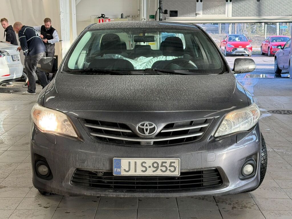 Toyota Corolla 2013 Harmaa