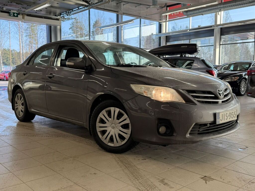 Toyota Corolla 2013 Harmaa