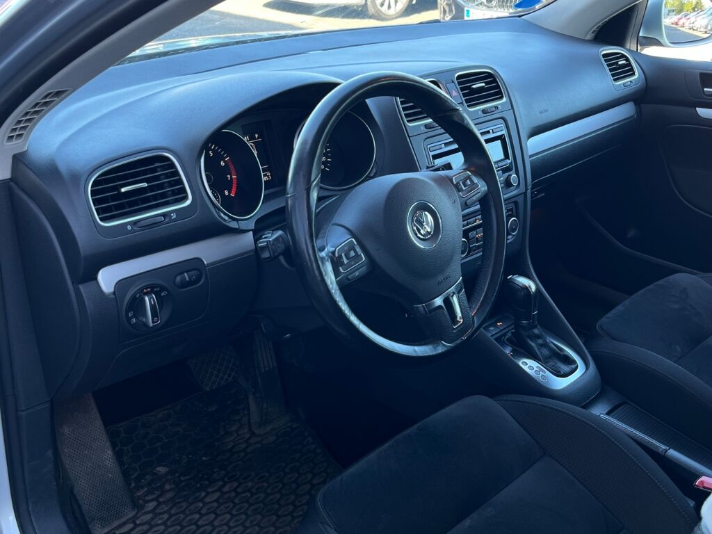 Volkswagen Golf 2013 Harmaa