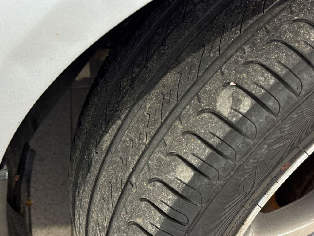 Volkswagen Golf 2013 Harmaa