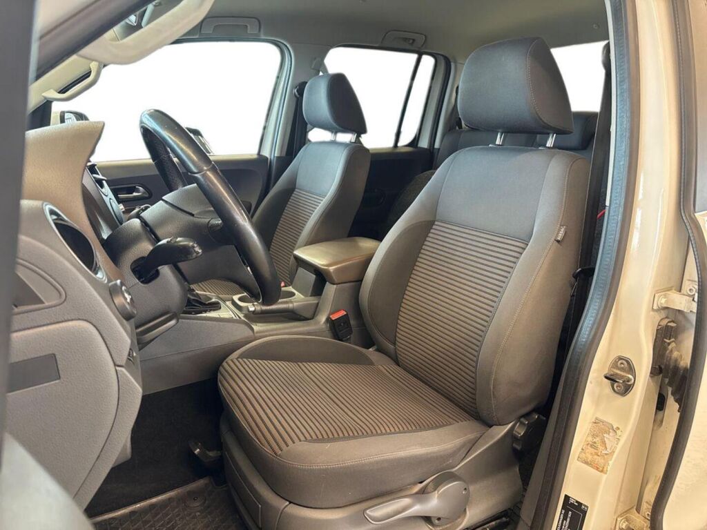 Volkswagen Amarok 2013 Valkoinen