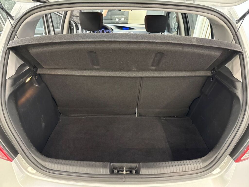 Hyundai i20 2013 Hopea