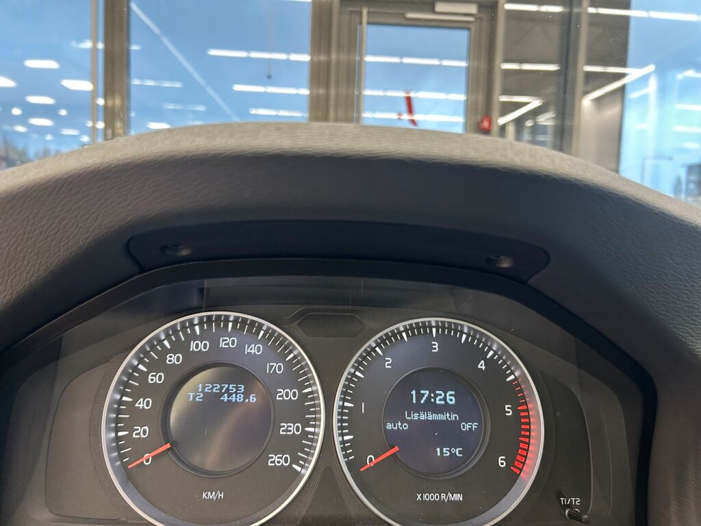 Volvo V60 2012 Ruskea (beige)