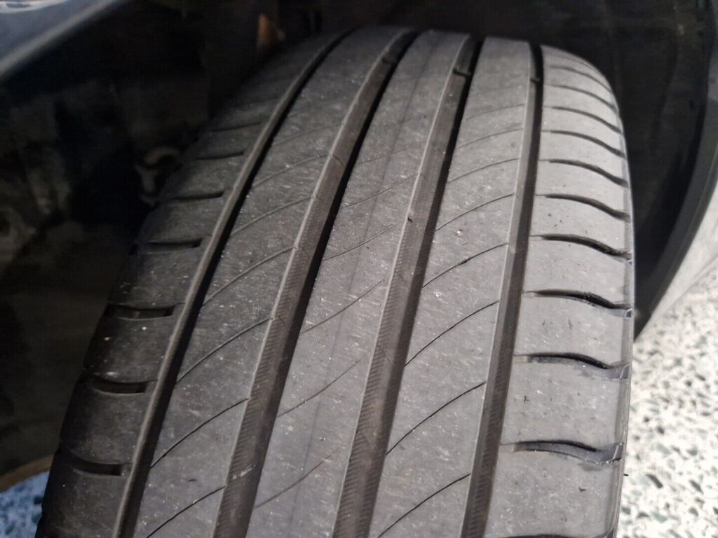 Volvo S60 2012 Harmaa