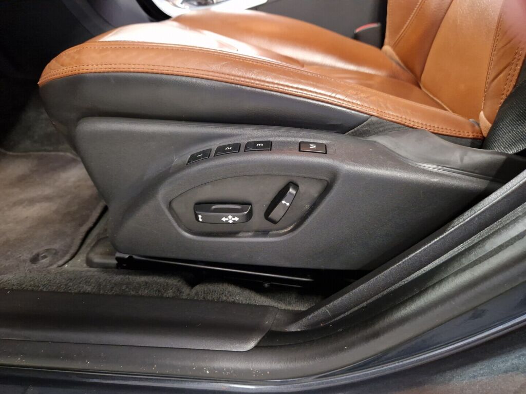 Volvo S60 2012 Harmaa