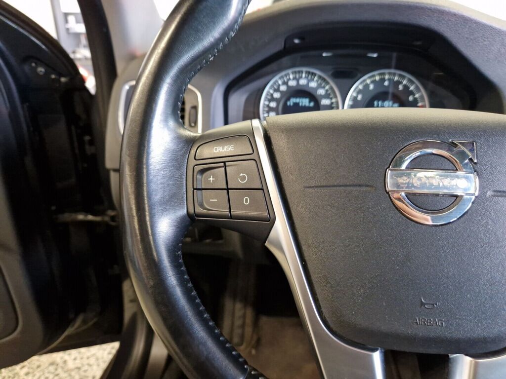 Volvo S60 2012 Harmaa