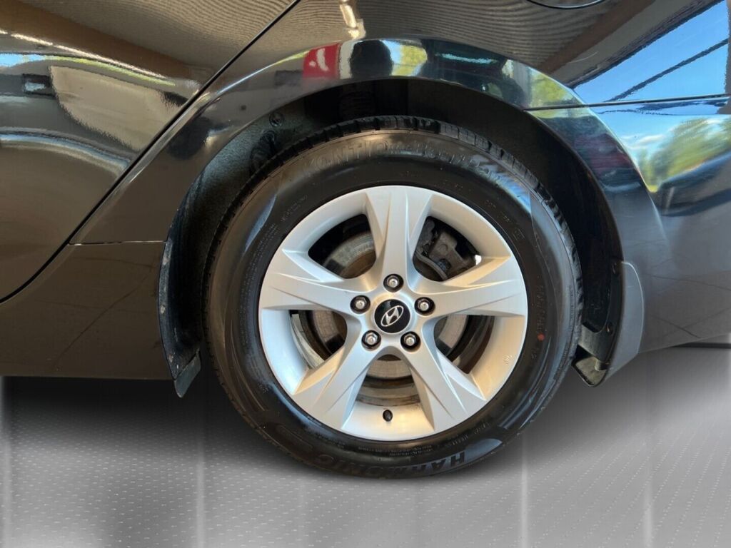 Hyundai i40 2012 Musta