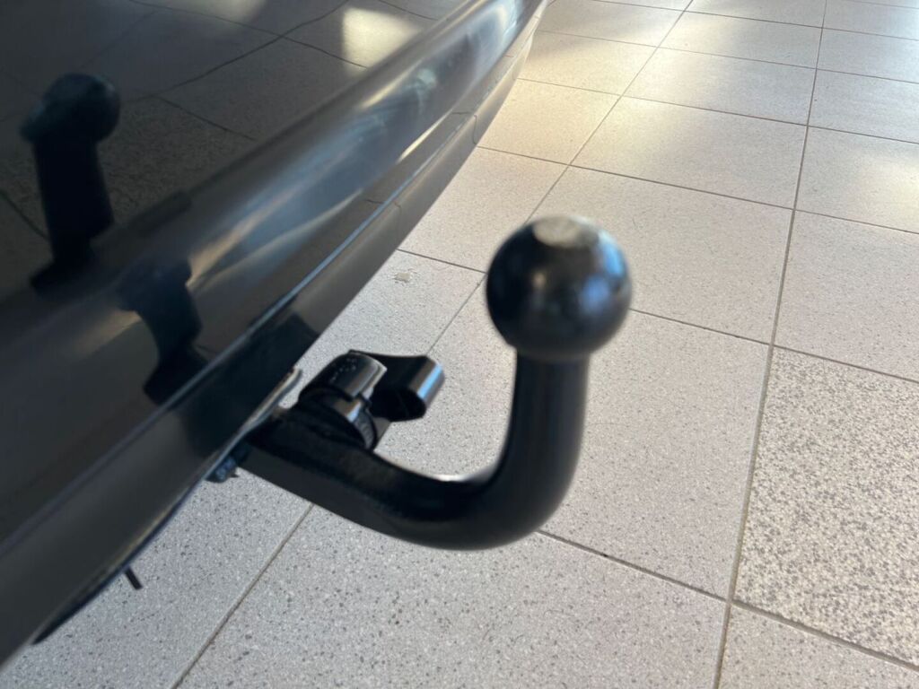 Hyundai i40 2012 Musta