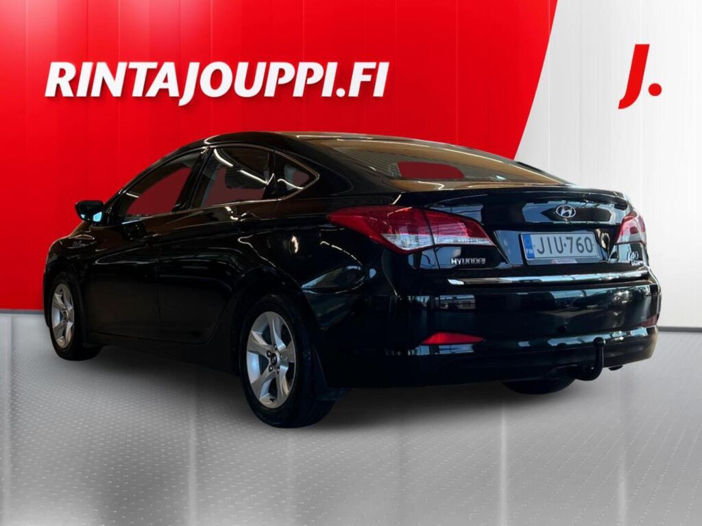 Hyundai i40 2012 Musta
