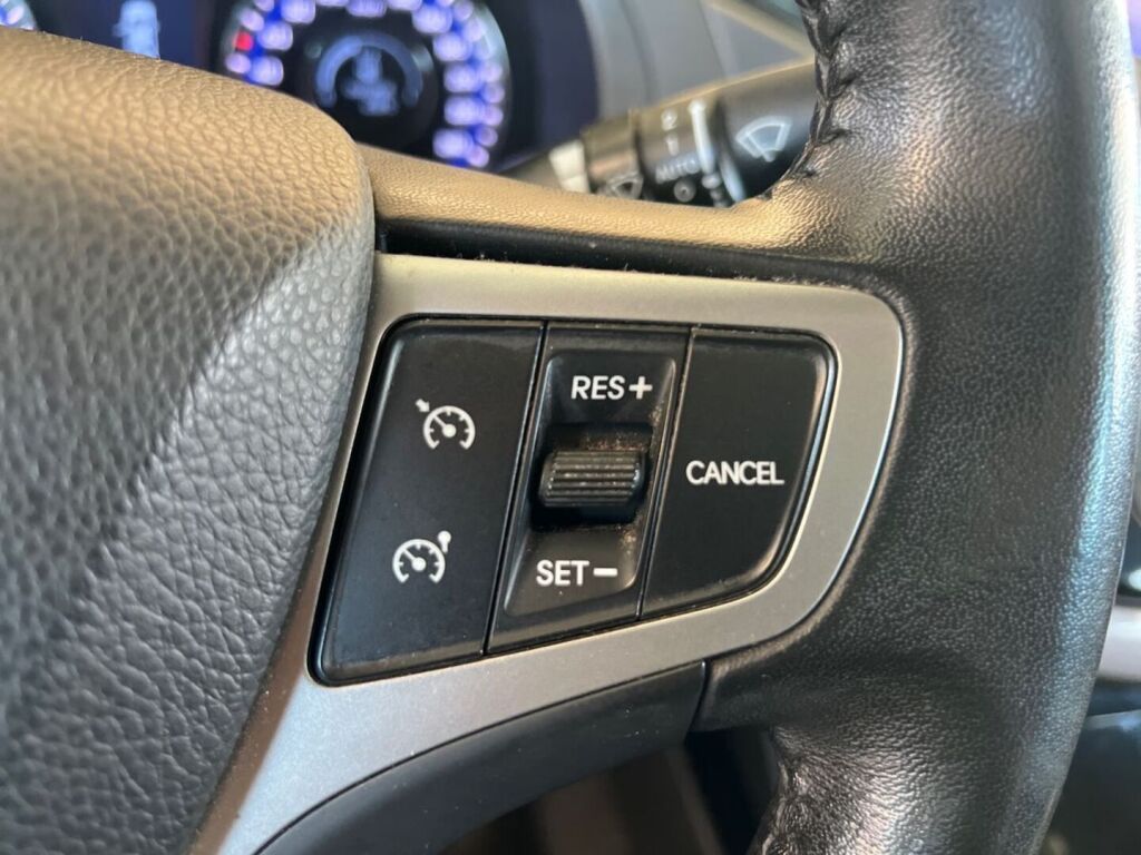 Hyundai i40 2012 Musta