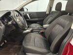 Nissan Qashqai 2013 Punainen