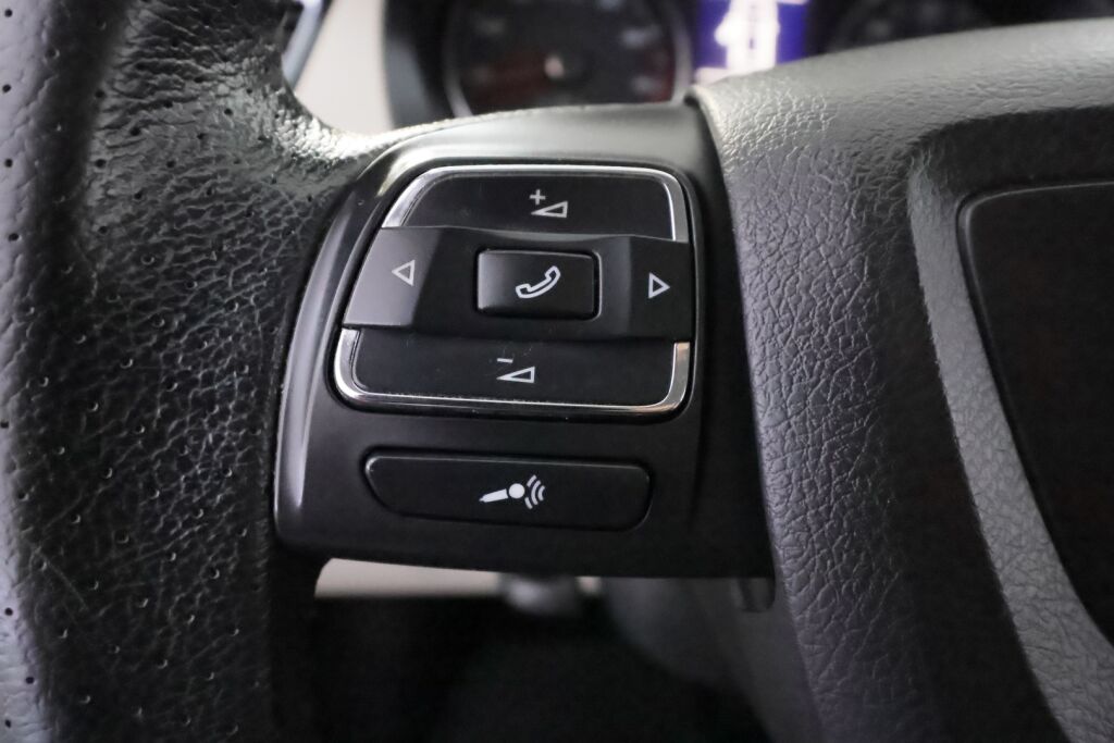 Seat Toledo 2013 Ruskea (beige)