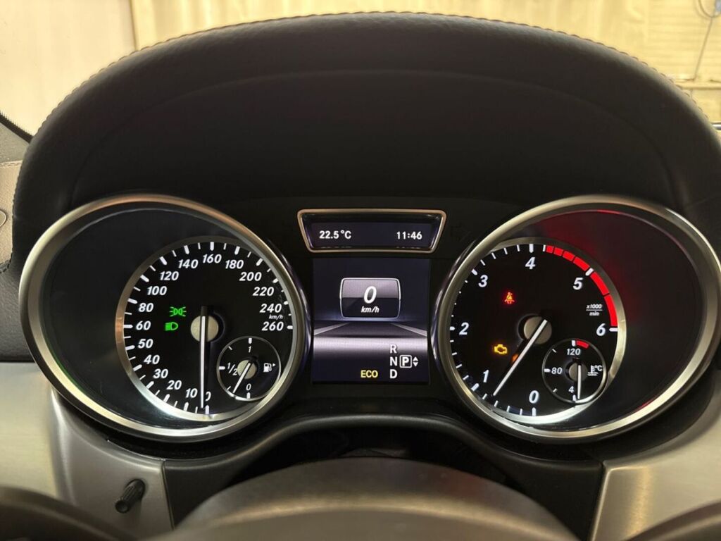 Mercedes-Benz GL 2013 Valkoinen
