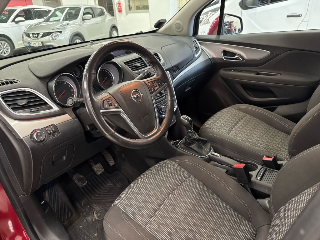 Opel Mokka 2013 Punainen