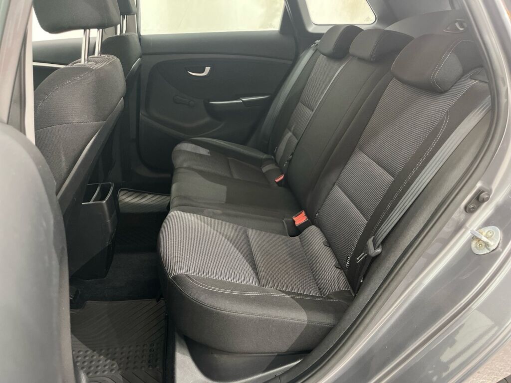 Hyundai i30 Wagon 2014 Harmaa