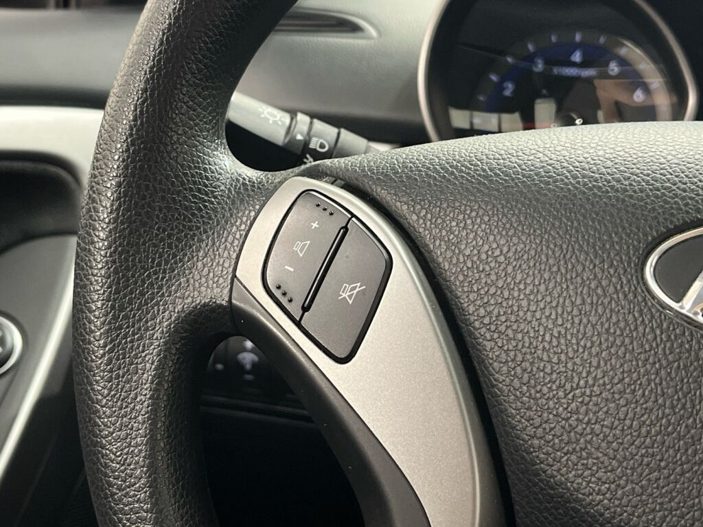 Hyundai i30 Wagon 2014 Harmaa