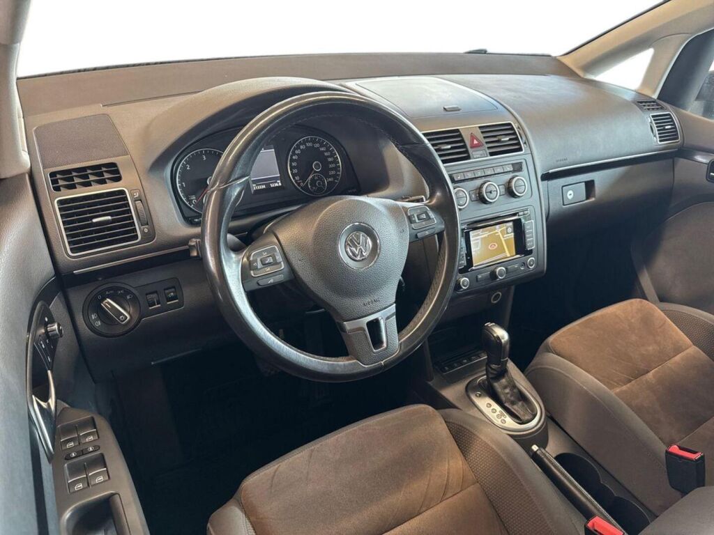 Volkswagen Touran 2013, kuva 7/20
