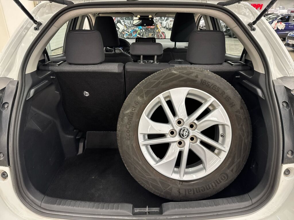 Toyota Yaris 2022 Valkoinen